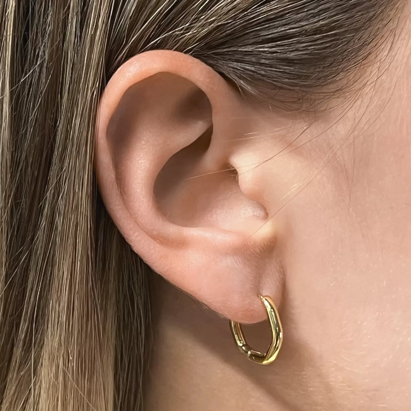 Essentielle Curved Hexagon Hoop Earrings, Gold Colour>CLUSE Clearance